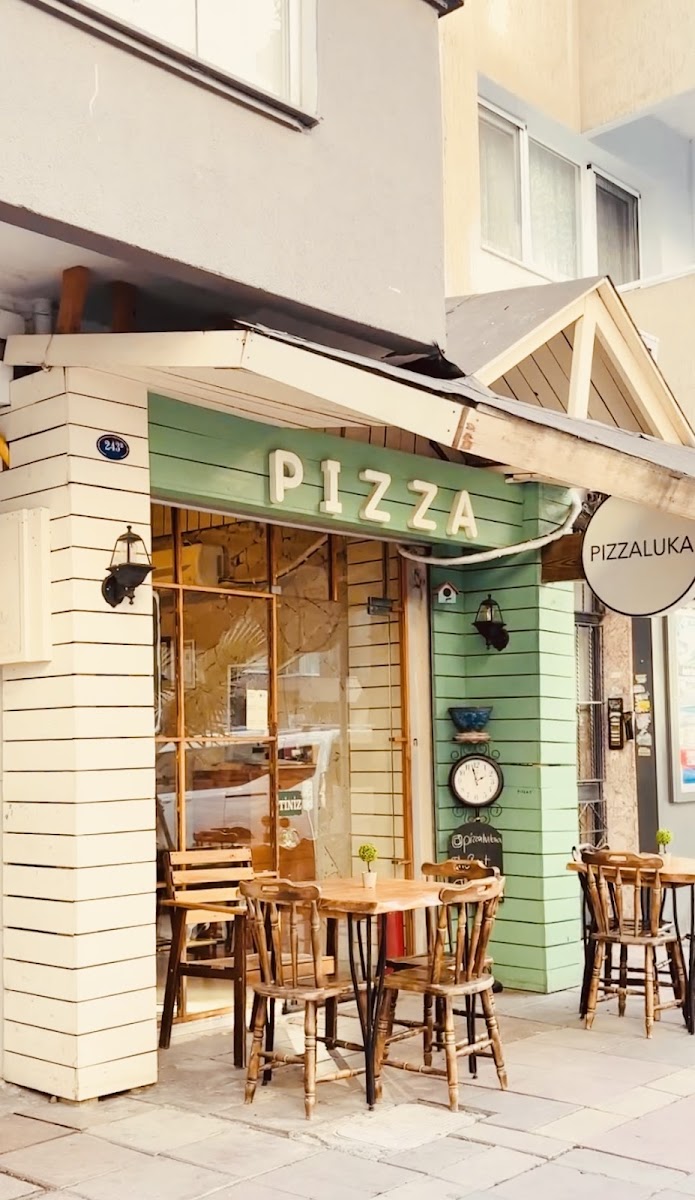 Pizza Luka